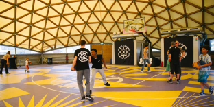 24 Uur Zuidoost in de Paper Dome