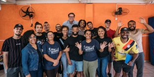 3X3 Unites deelt expertise in Brazilië: samen rolmodellen opleiden 