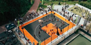 Opening court: Haarlem