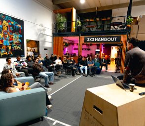 From “Problem Child” to Entrepreneur: Dennis Fransz Inspires Youth During Entrepreneurship Talk